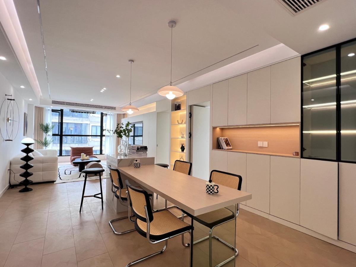 Three Bedroom Near Xintiandi * Shanghai