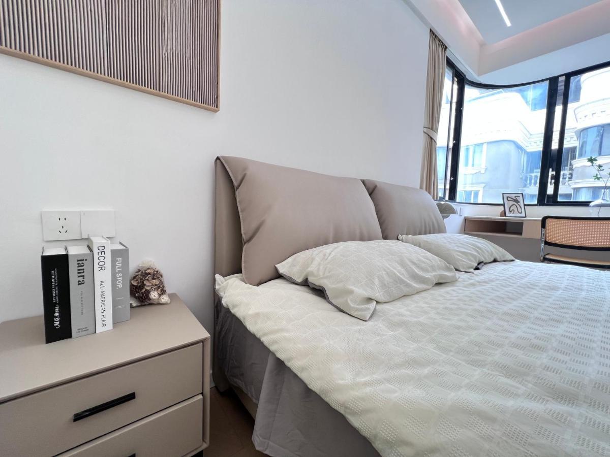 Apartment Three Bedroom Near Xintiandi Shanghai