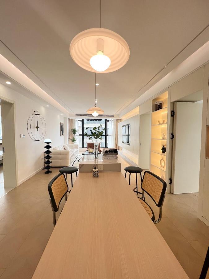 Apartemen Three Bedroom Near Xintiandi