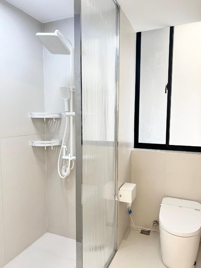 Three Bedroom Near Xintiandi Apartemen Shanghai
